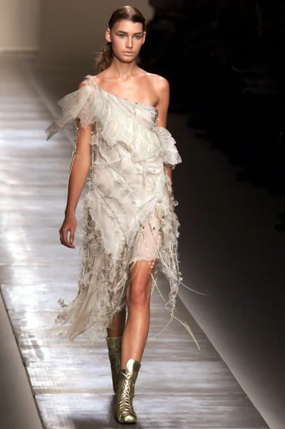 Look 17